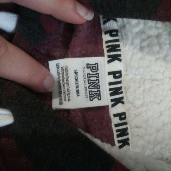 Victoria secret pink sweater - Picture 3 of 5